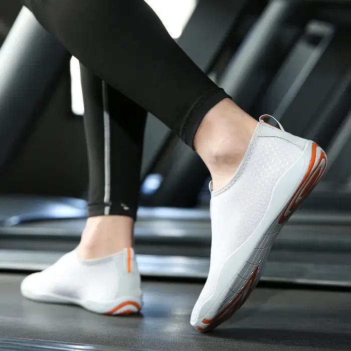 Chaussures d'eau pour hommes, chaussures pieds nus à séchage rapide, baskets de plage, chaussettes d