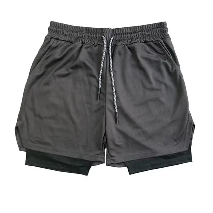 Short multi-poches pour hommes