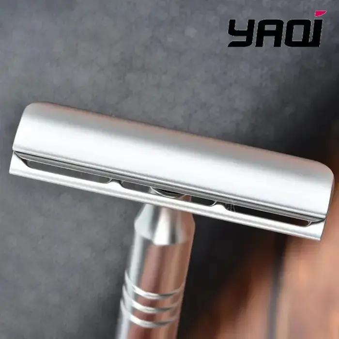 Rasoir de sécurité YAQI en chrome mat avec lame AC Excalibur pour rasage doux et précis hommes style élégant occasions spéciales
