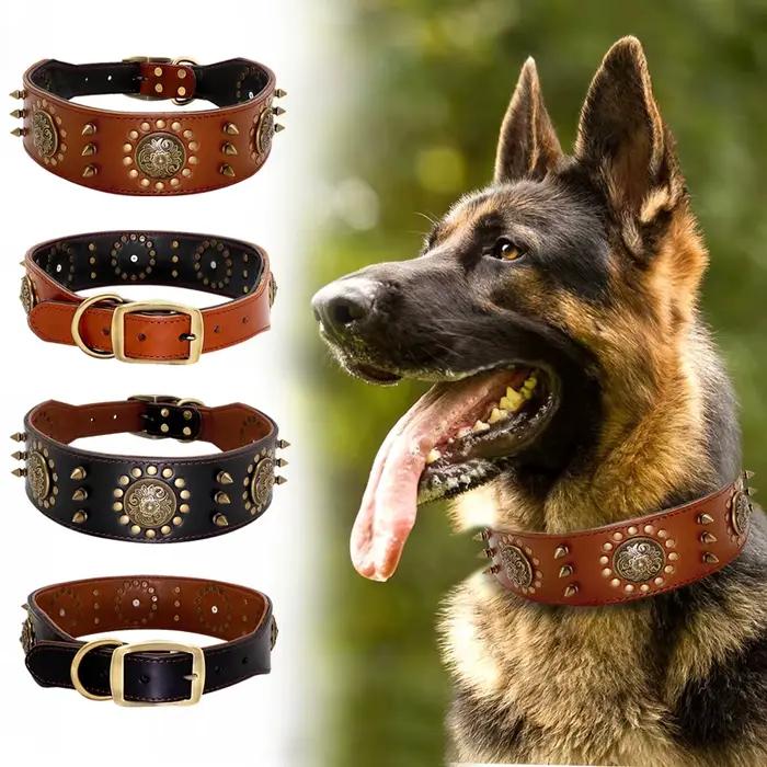 Collier de chien en cuir clouté à pointes réglables