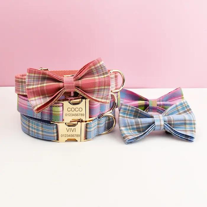 Ensemble collier et laisse pour chien à carreaux