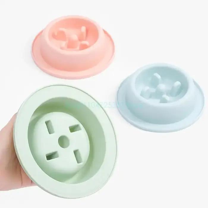 Chien lent bol d'alimentation sans glissement amusant Forme en plastique Place Round Plat Bloe Arrêtez les bols pour animaux