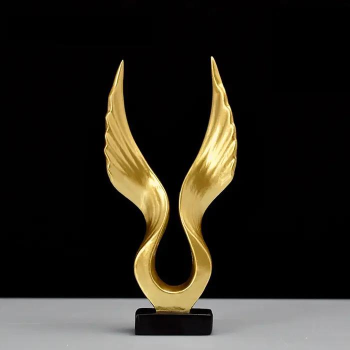 Statue européenne d'aigle/aile d'ange, figurine en résine, collection d'épandage Dapeng l'inventaire