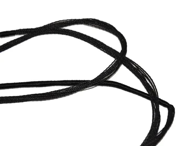 Le cordon de pneu en matériau de corde d'arc noir peut être utilisé pour la chaîne de remplacement d