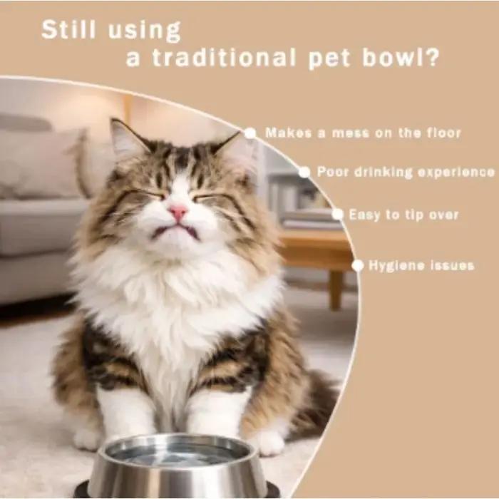 Bol à lécher pour chiens universel en plastique avec bille d'enrichissement pour bouillon d'os ou yaourt 200ml pour chiots et chiens âgés