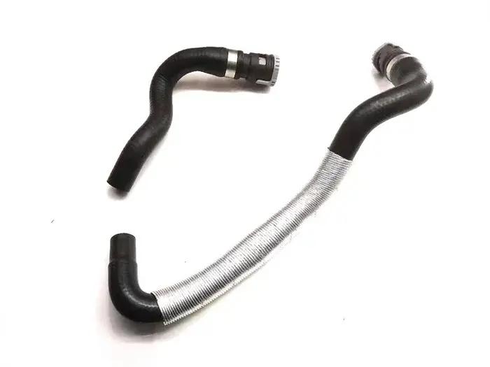 Tuyau de chauffage CVC pour Volvo C30 C70 S40 V50 30636987 30636952 31439965 30636951