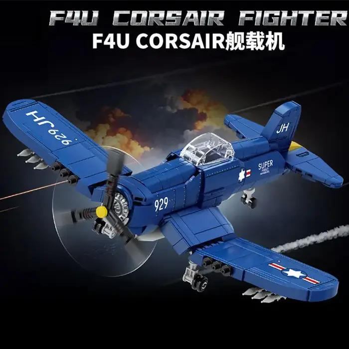 Avion de chasse F4U Corsair embarqué sur porte-avions