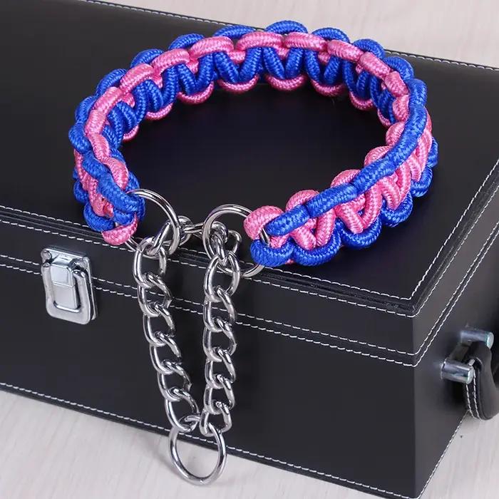 Collier de haute qualité réglable pour chiens moyens et grands en fibre avec fonction séparable pour promenade et occasions spéciales