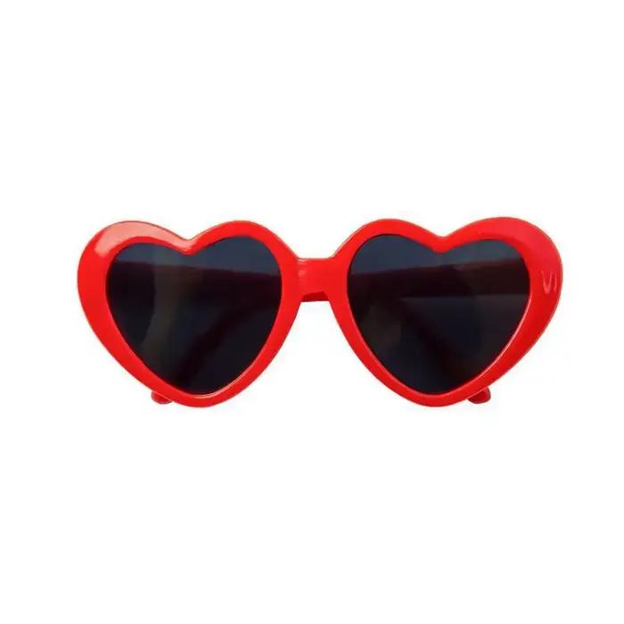 Lunettes de soleil créatives pour chiens avec protection UV et styles élégants pour promenades et occasions spéciales