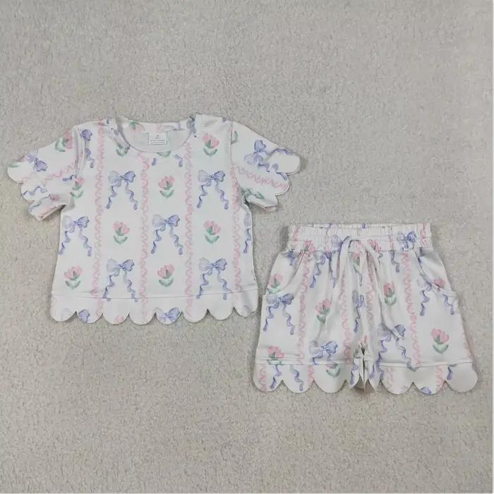 Vêtements pour enfants : Ensembles courts pour bébés filles, collection en promotion – Haut bleu à nœuds, fleurs et rayures, et short à volants