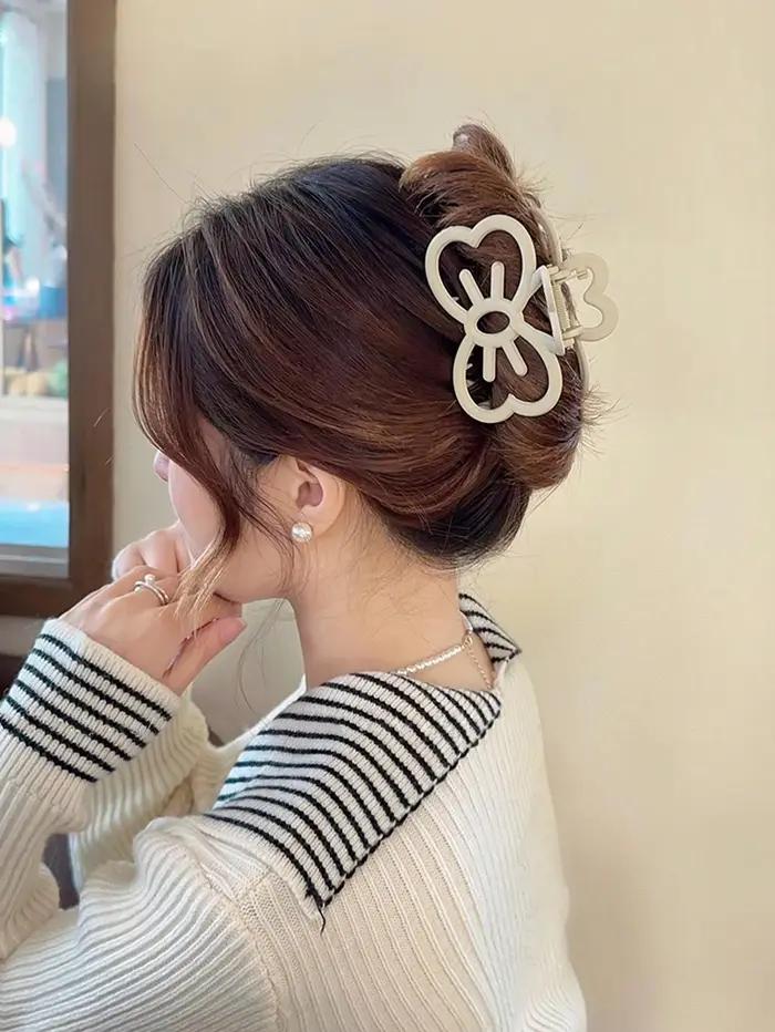 Pince à cheveux avec nœud de chat couleur bonbon
