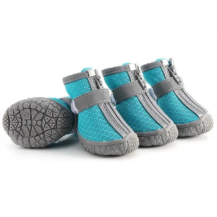 Chaussures en maille pour animaux de compagnie, durables, respirantes, semelle souple, bottes réfléchissantes pour petits chiens, marche, escalade, baskets pour chats