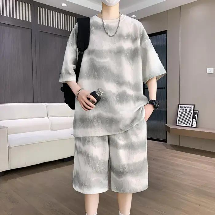 Ensemble décontracté d'été 2026 pour hommes - T-shirt à manches courtes et short 2 pièces style streetwear jeune - Tenue décontractée et tendance