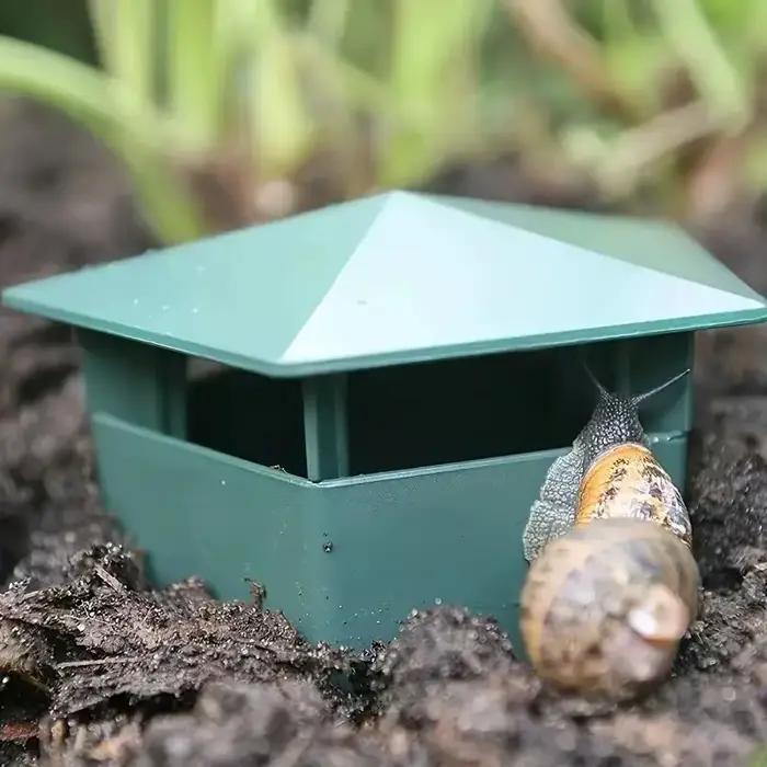 Piège à escargots durable haute qualité cage en plastique gris clair pour protection des légumes fleurs jardin occasions spéciales