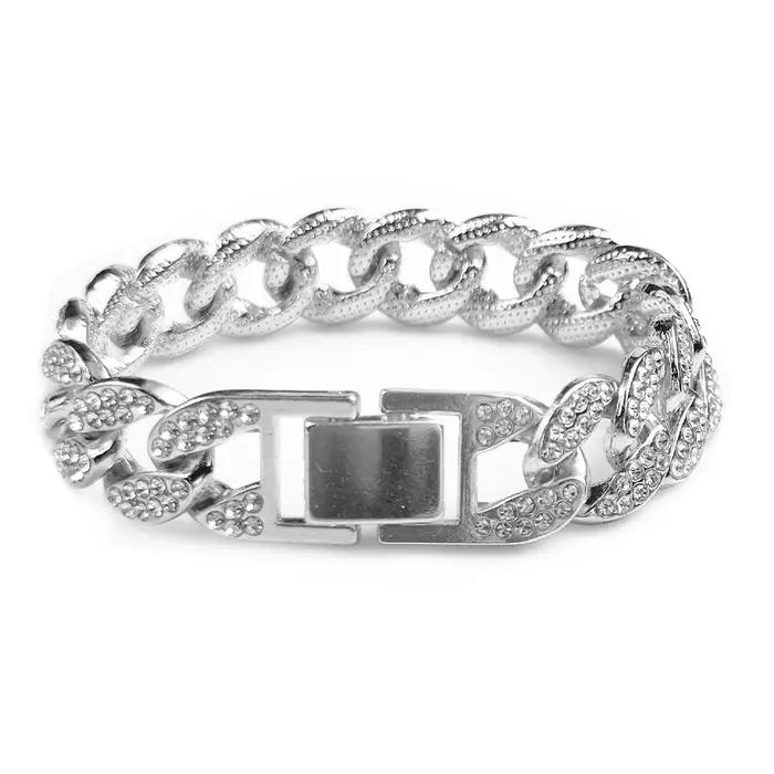 Collier de luxe en diamant pour chien