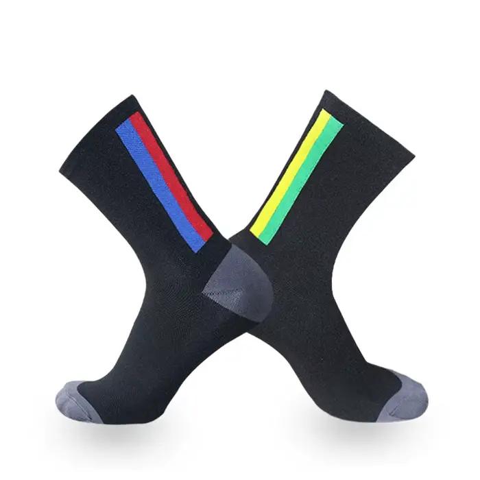 Chaussettes de compétition cyclisme avec bandes colorées - Professionnelles pour vélo route et running