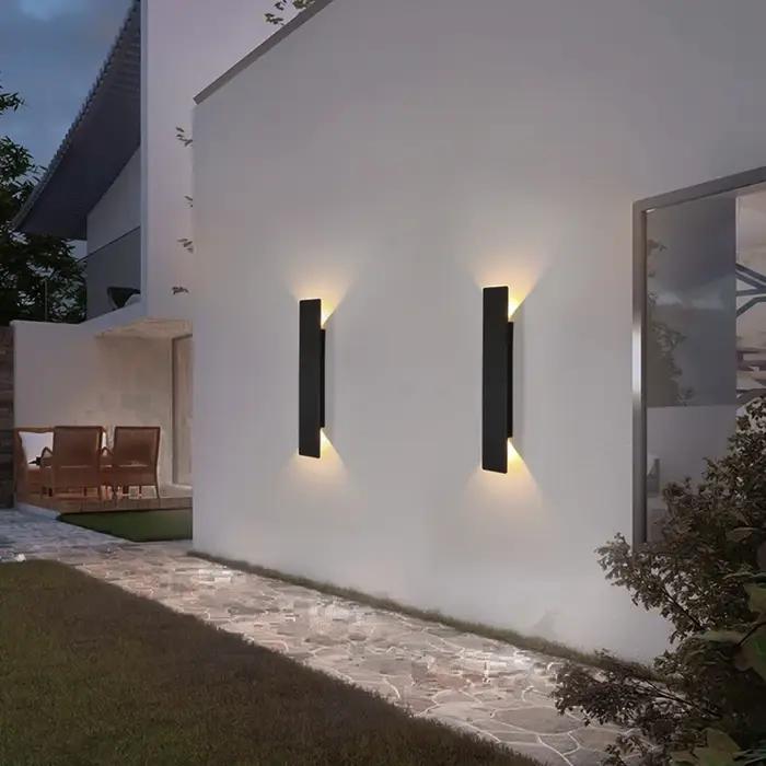 Lampes murales extérieures étanches bande appliques murales en aluminium 18W LED noir applique chamb