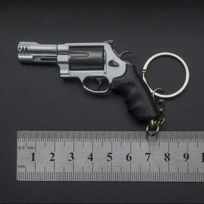 2025 nouveau modèle de pistolet Revolver M500 assemblage en alliage Mini porte-clés jouet en métal 7.5 cm décoration