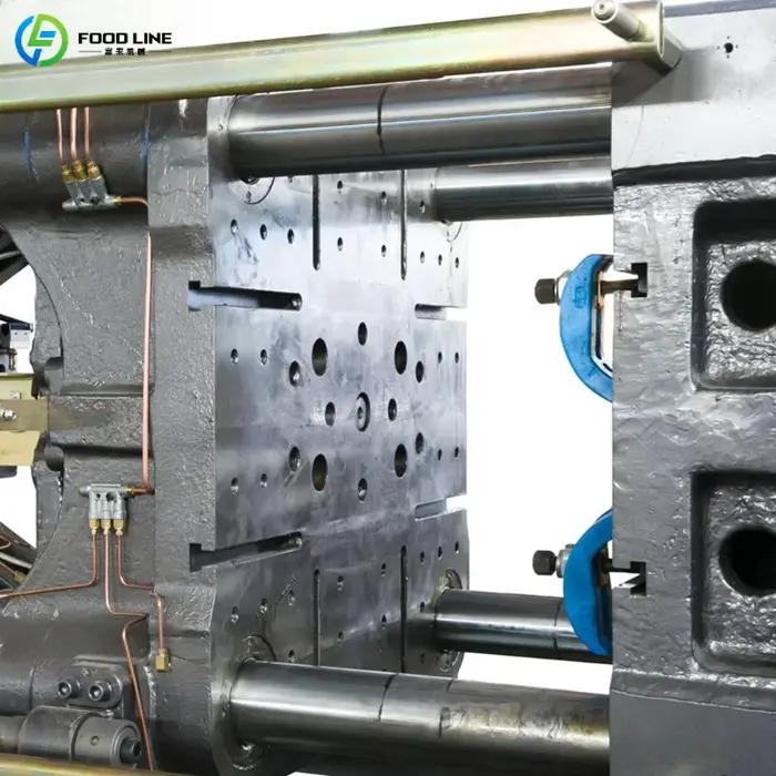 Machine industrielle de fabrication de préformes en plastique de haute précision, équipement d'injection PET personnalisé à faible perte de puissance
