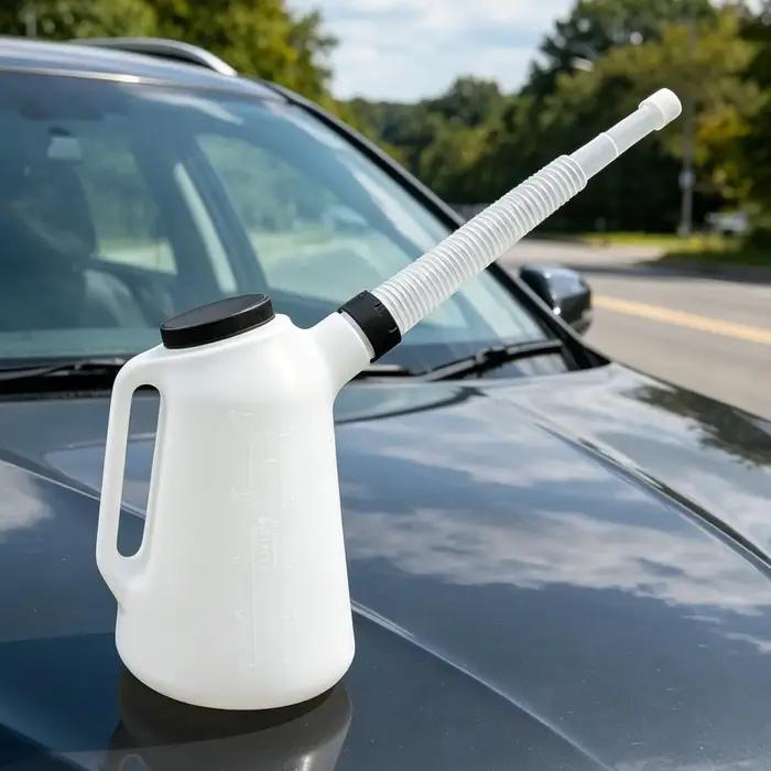 Bidon de carburant, réservoir de carburant, gourde de mesure d'huile 5L avec récipient de versement d'huile, seau de stockage d'huile automobile pour machine, garage, moteur de voiture