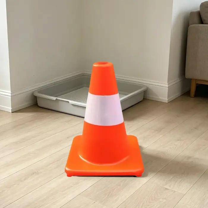 Colonne d'entraînement à la propreté pour chien d'intérieur