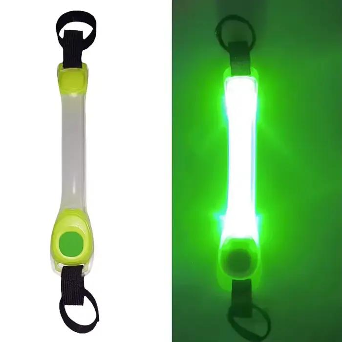 Collier harnais de sécurité pour chien de compagnie, course de nuit, pour prévenir la perte. Pendentif multicolore. LED d'avertissement extérieur étanche clignotant li