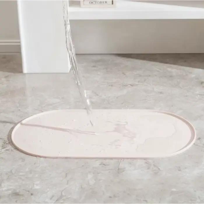 Tapis d'alimentation pour chat avec conception imperméable antidérapante