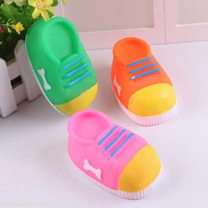 Pantoufle en plastique pour chien