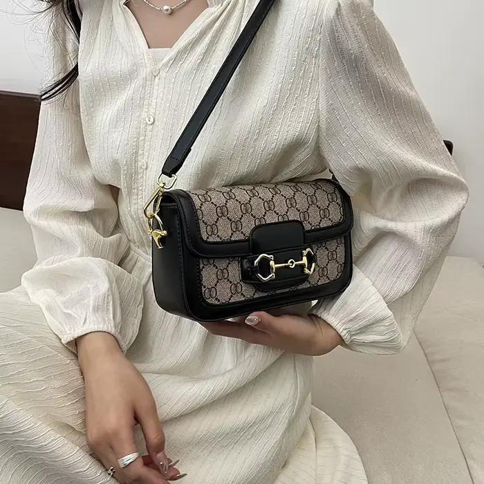 Sac bandoulière vintage imprimé Horsebit pour femme, collection Printemps 2026 - Petit sac à bandoul