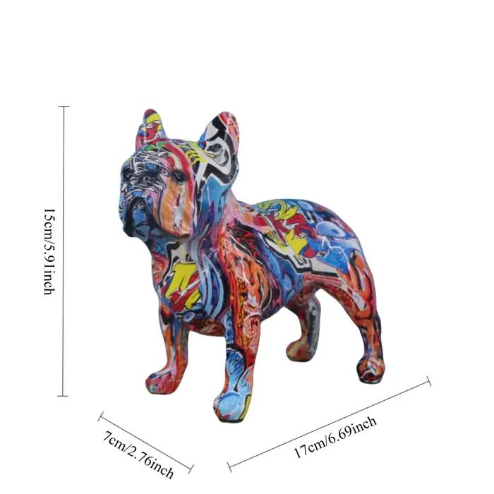 Figurine de bouledogue français colorée en résine