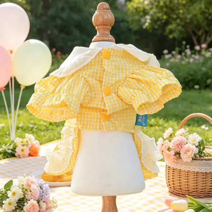 Robe pour animaux de compagnie à volants en gingham jaune pour petits chiens et chats