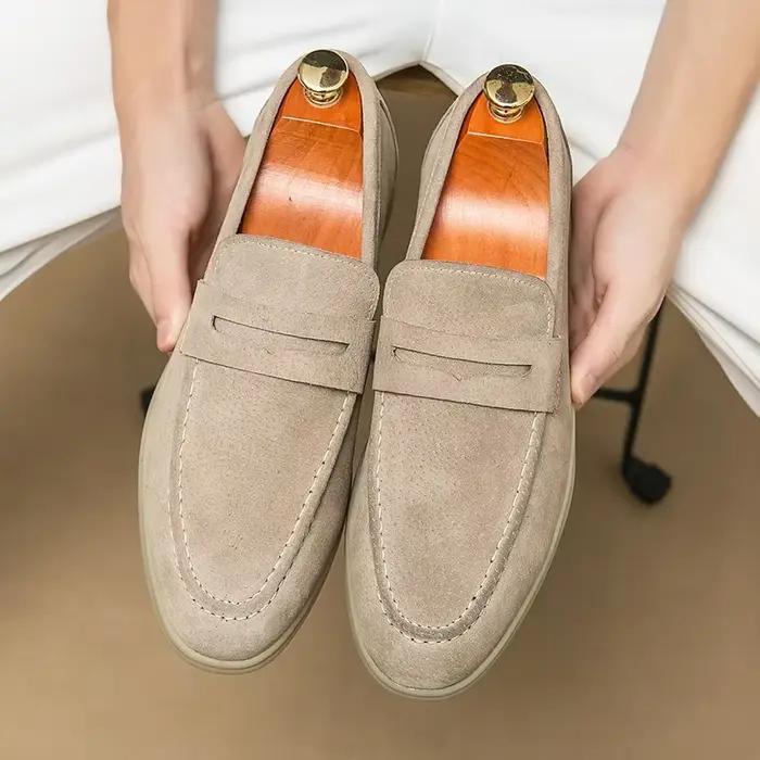 Chaussures de créateur pour homme en cuir suédé rétro mocassins habillés à enfiler pour printemps automne usage quotidien confortable et élégant