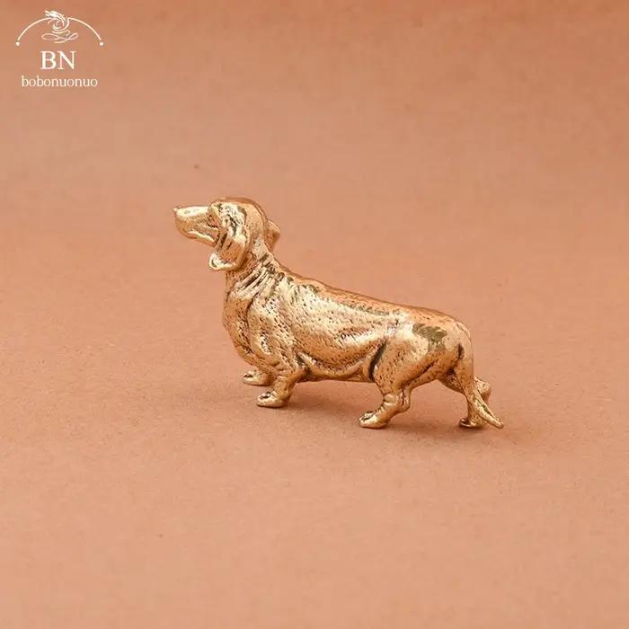 Statue de chien saucisse française en cuivre pur