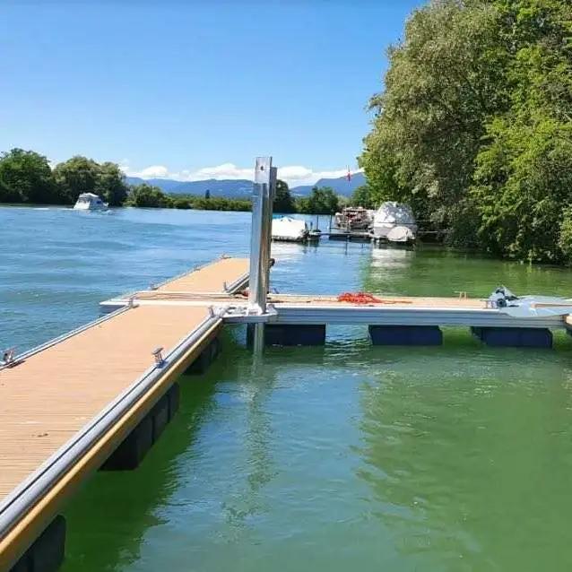 Nouveau pont de ponton Stable