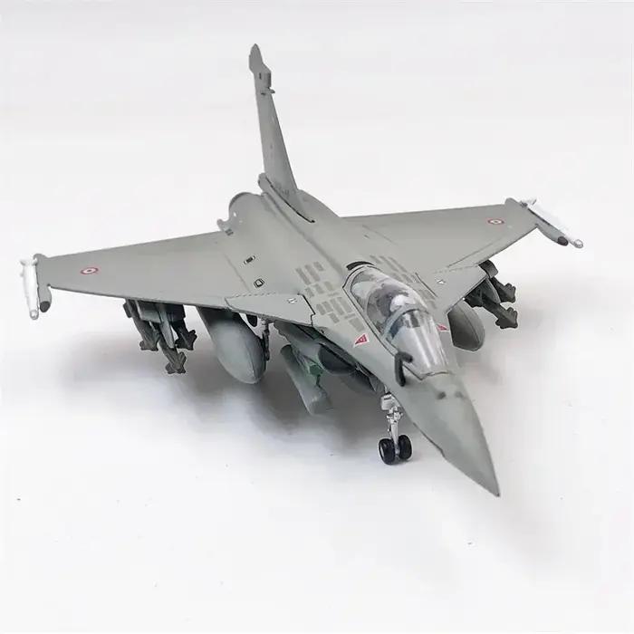 WLTK 1/100 échelle France Dassault Rafale C chasseur Air Force moulé sous pression en alliage de métal jouet avion modèle pour Collection