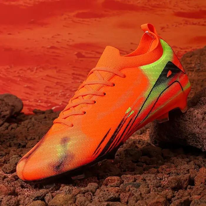 Nouveaux hommes bottes de Football crampons