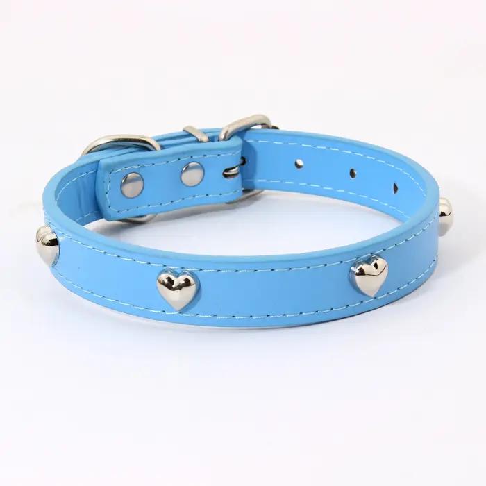 Colliers de chien de compagnie durables en cuir PU avec colliers de carlin de chiot d'amour pour petit grand chien Chihuahua chat accessoires collier perro