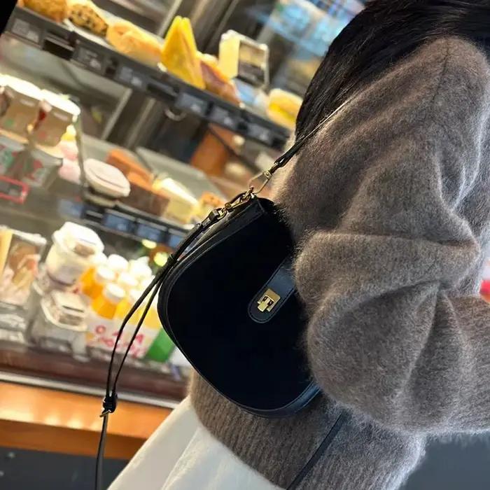 Sac à bandoulière en cuir de vache véritable pour femmes