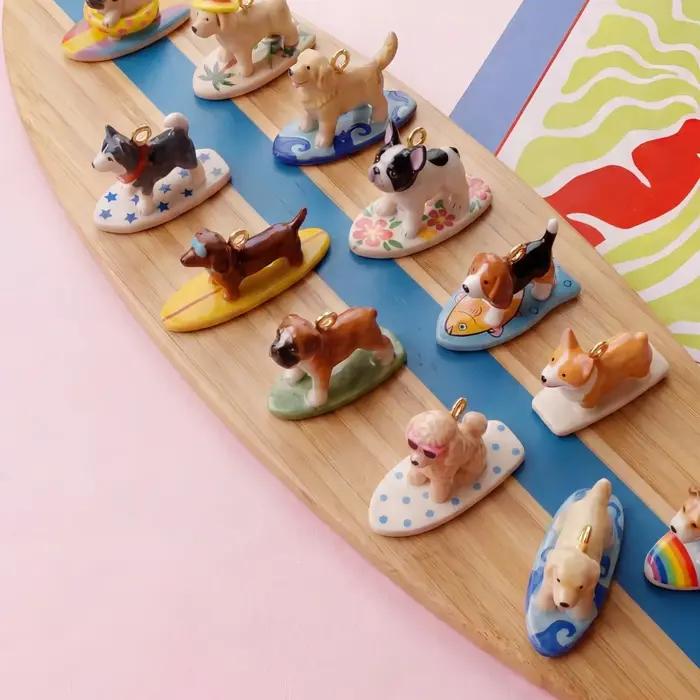 Breloques Pendentifs Chien Surfiste Adorable pour la Fabrication de Bijoux, Accessoires de Bijoux DIY Chiot Cartoon, Breloques pour Bracelets, Accessoires pour Porte-clés
