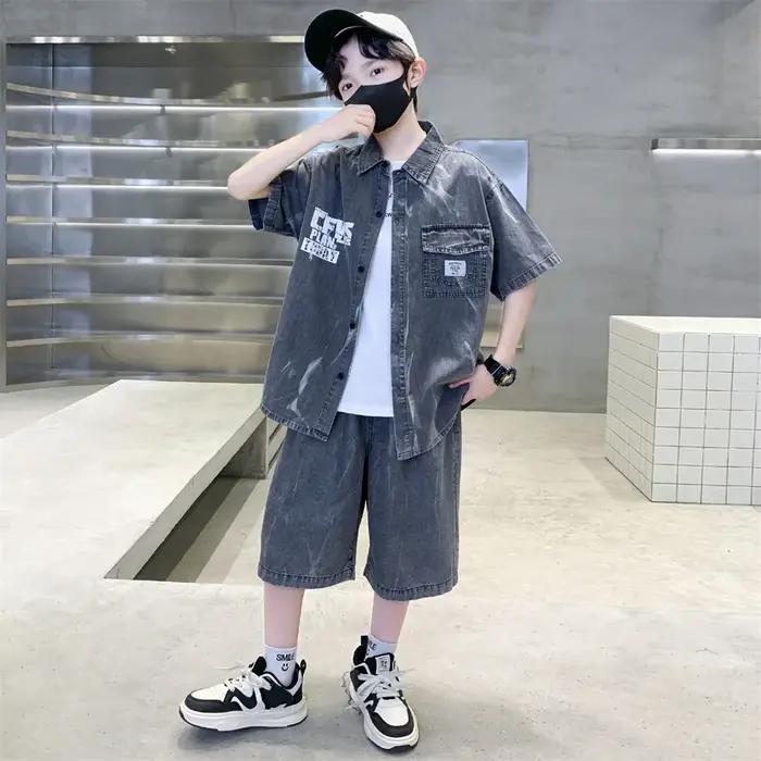 Ensemble d'été cool pour garçons