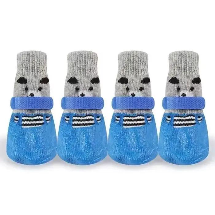 Chien chat bottes chaussures chaussettes imperméable