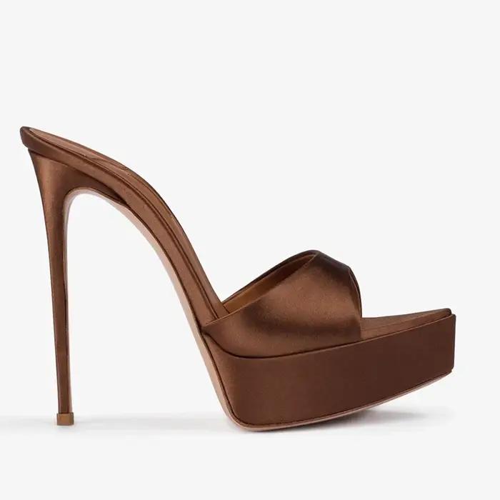 Mules en cuir satiné bout pointu et talon fin pour femmes, élégantes et confortables pour soirées et occasions spéciales