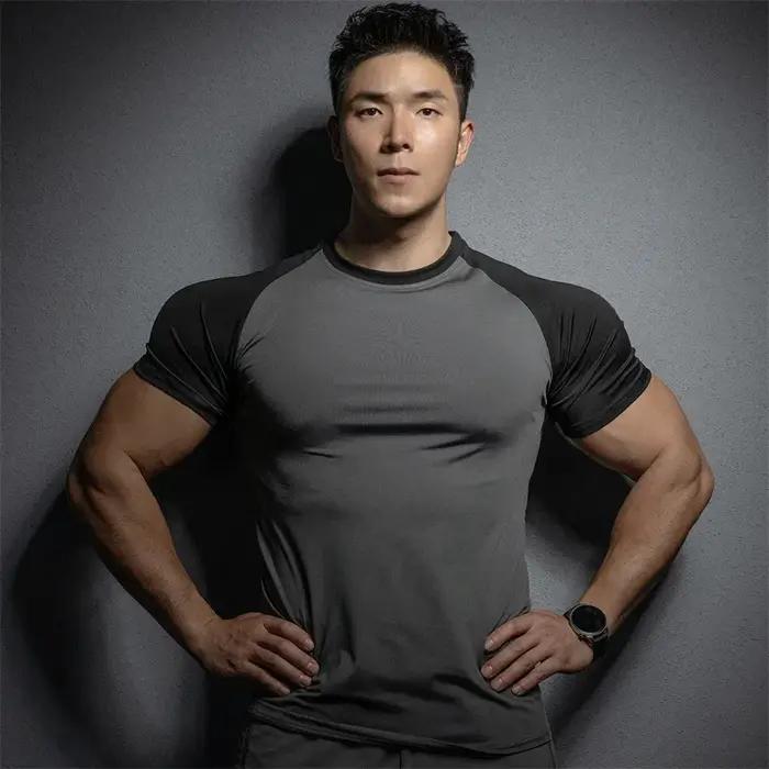 T-shirt de sport à manches courtes pour hommes