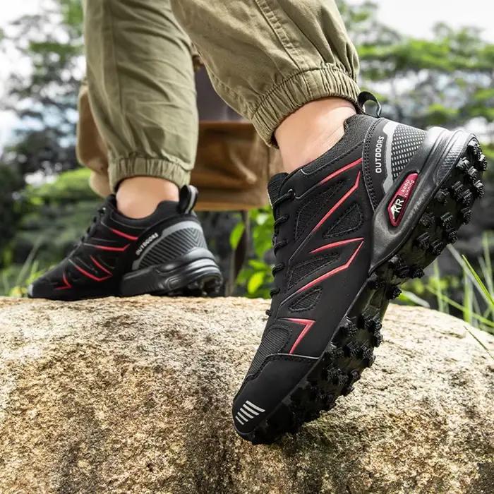 2025 nouveaux hommes chaussures de randonnée en plein air chaussures de sport imperméables confortables en cuir randonnée bottes d'entraînement grande taille chaussure tactique hommes