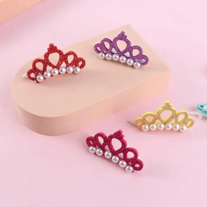 Bricolage mode avec fausse perle décor pour animaux de compagnie mignon couronne forme arcs chien accessoires