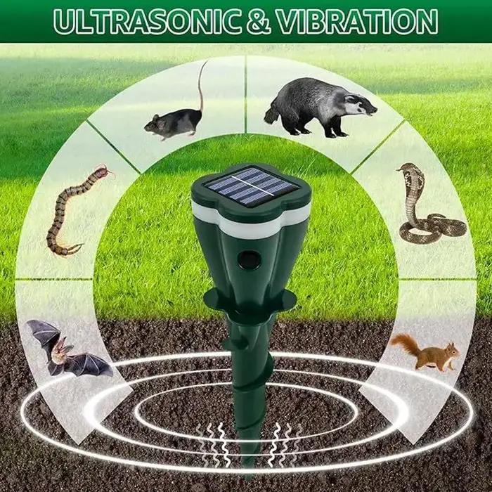 Dispositif de répulsion solaire anti-taupes et serpents ultrasonique et vibratoire pour protection de jardin et espaces extérieurs