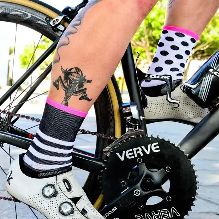 Chaussettes Cyclisme Course Skateboard Élastiques Respirantes Absorption Transpiration Mi-tube