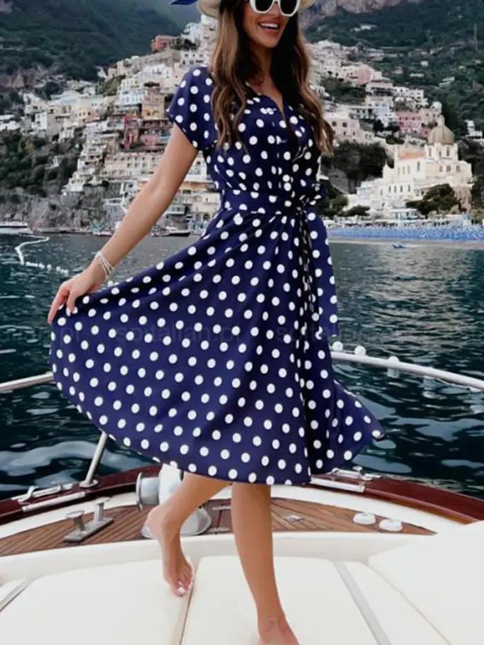 Robe de soirée mi-longue à lacets