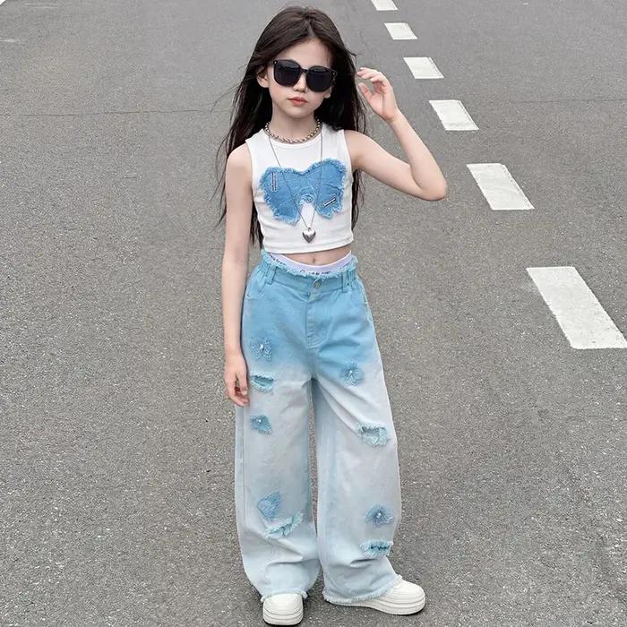 Ensembles de vêtements pour adolescentes : Offres exceptionnelles – Crop top à nœud + Jean large déc