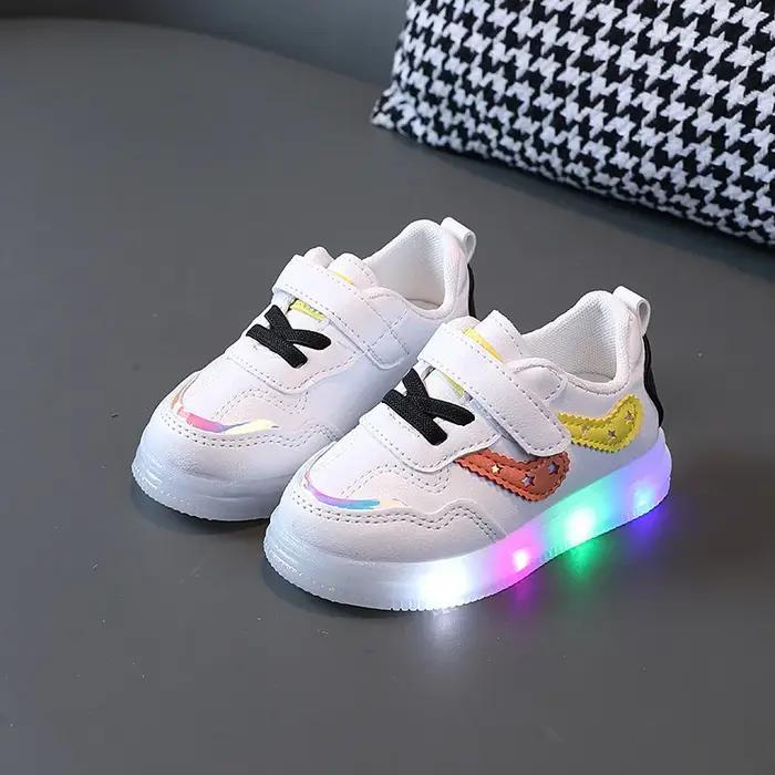 Chaussures décontractées pour enfants, baskets en cuir PU avec lumière Led, dessin animé, antidérapa